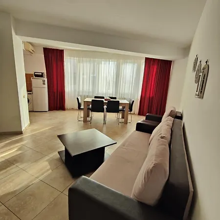 Apartment Virgo Summer Land Mamaia