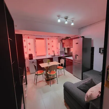 Virgo Summer Land Apartment Mamaia